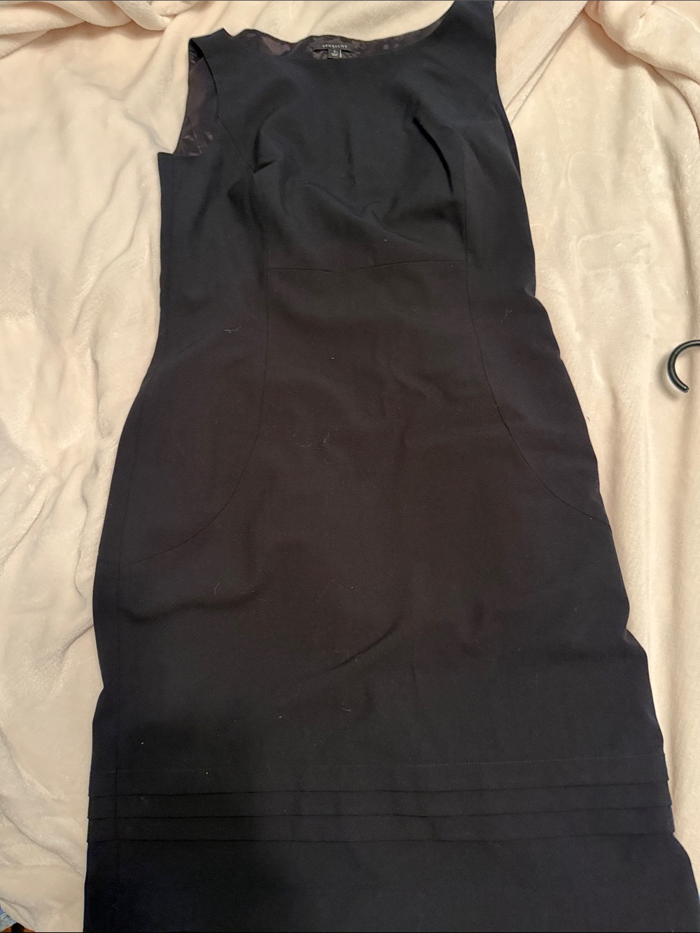 SEMANTIKS size 4 black dress